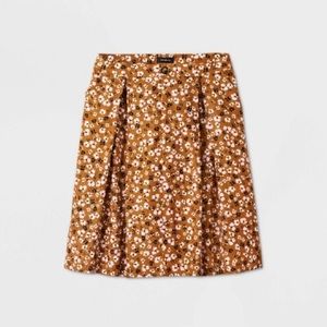 NWT Women’s midi Skirt